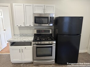 10 Haverford St, Unit 4 in Boston, MA - Building Photo - Building Photo