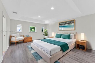 13909 SW 86th Ct in Palmetto Bay, FL - Building Photo - Building Photo