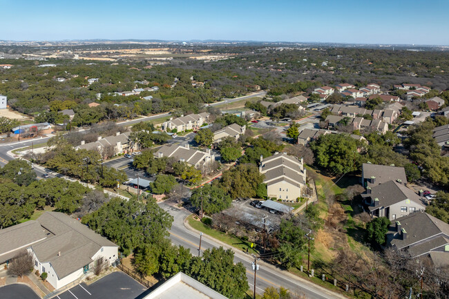 The Bridges Condominiums in San Antonio, TX - Building Photo - Building Photo