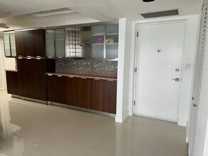 1151 N Fort Lauderdale Beach Blvd in Fort Lauderdale, FL - Building Photo - Building Photo