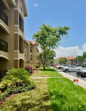 140 SW 117th Ave in Pembroke Pines, FL - Building Photo - Building Photo