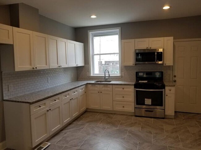 property at 1225 S Carey St