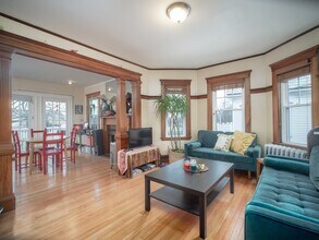 60 Powder House Blvd in Somerville, MA - Building Photo - Building Photo