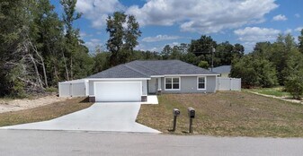 20109 SW 84th St in Dunnellon, FL - Building Photo