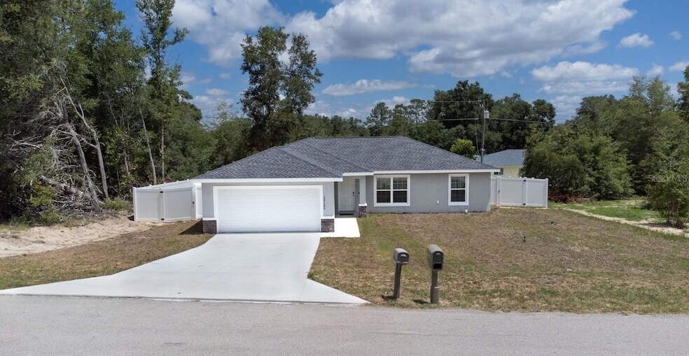 20109 SW 84th St in Dunnellon, FL - Building Photo