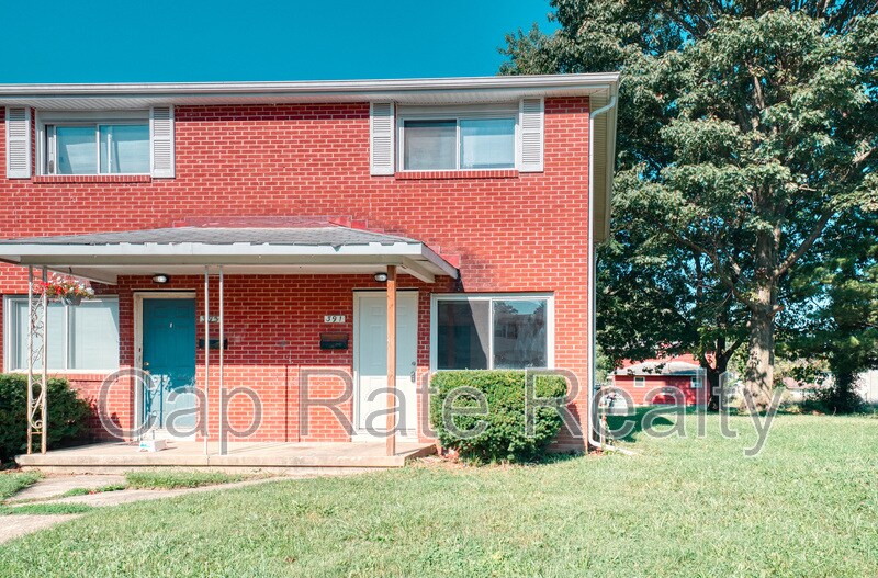 391 Barnett Rd in Columbus, OH - Building Photo