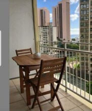 419A Atkinson Dr, Unit 1102 in Honolulu, HI - Building Photo - Building Photo