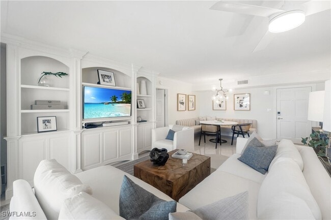 2600 Gulf Shore Blvd N