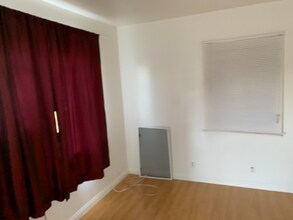 343 W Lomita Ave in Glendale, CA - Building Photo - Building Photo