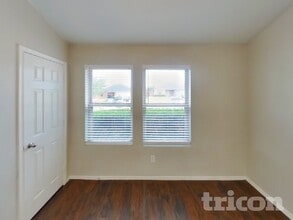 2505 Buffalo Run in Burleson, TX - Building Photo - Building Photo