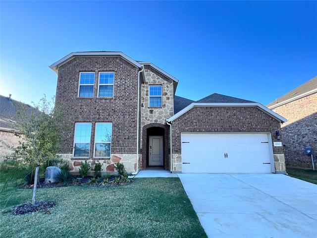 10313 Rambling Brks Ln in Cross Roads, TX - Foto de edificio