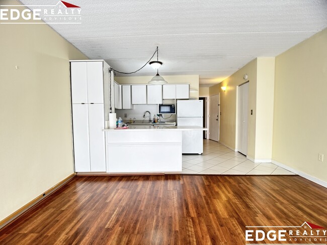 200 Swanton St, Unit 3 in Winchester, MA - Building Photo - Building Photo