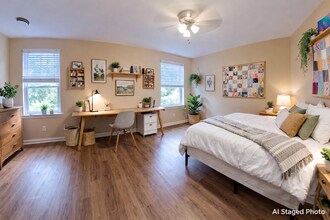 1947 Crescent Dr in Manhattan, KS - Building Photo - Building Photo