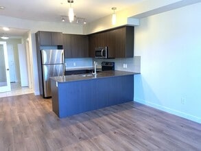 9907-9907-91 91 Ave NW in Edmonton, AB - Building Photo - Building Photo