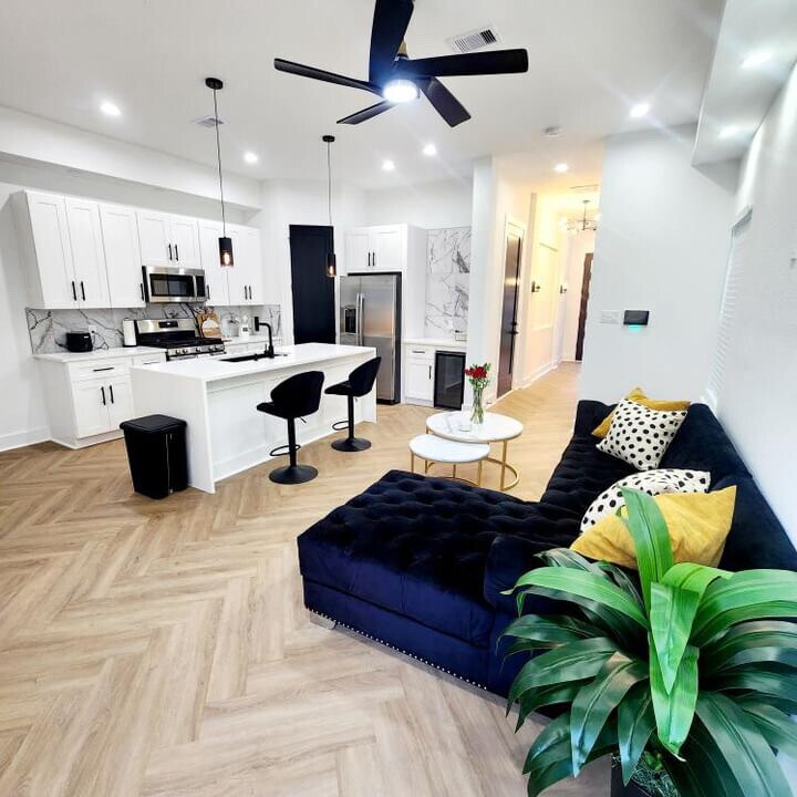 4216 Sterling St in Houston, TX - Building Photo