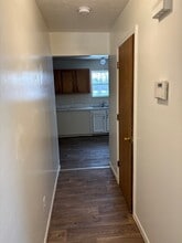 57 W Warren Ave in Youngstown, OH - Foto de edificio - Building Photo