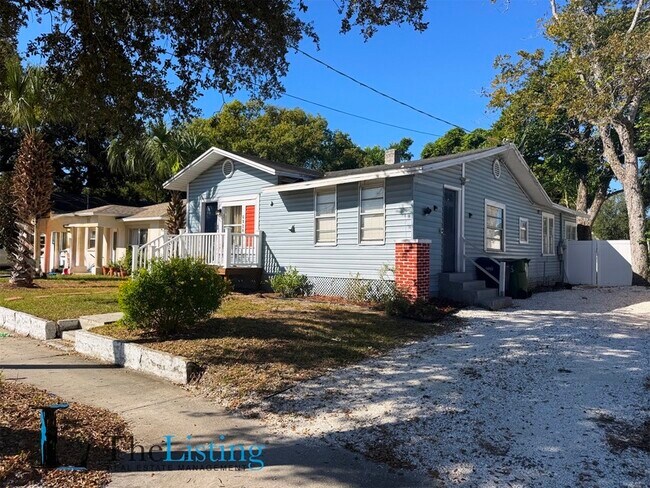 6920 N Central Ave in Tampa, FL - Building Photo - Building Photo