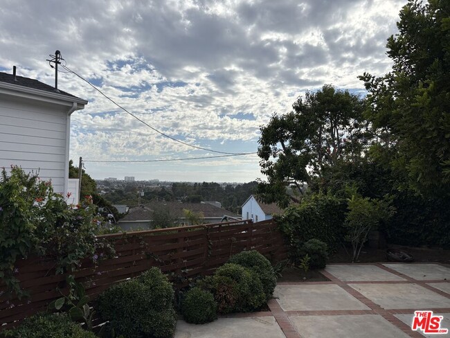 3124 18th St in Santa Monica, CA - Foto de edificio - Building Photo