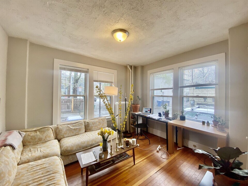 5 Elmer St in Cambridge, MA - Foto de edificio