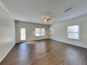 9907 Fernspray Rd in Charlotte, NC - Building Photo - Building Photo