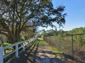 5569 Brentwater Pl in Gulf Breeze, FL - Building Photo - Building Photo