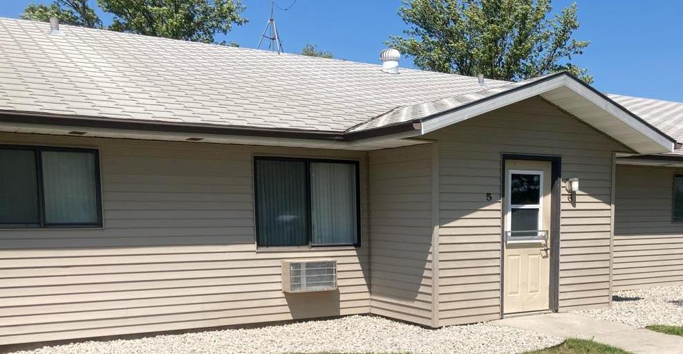 500 1st Ave S in Fairmount, ND - Foto de edificio