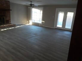 4852 W Frier Dr in Glendale, AZ - Building Photo