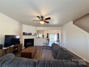 6836 Rothchild Dr in Charlotte, NC - Building Photo - Building Photo