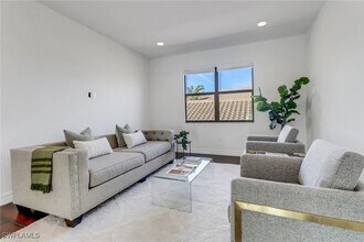 13577 Mandarin Cir in Naples, FL - Building Photo - Building Photo