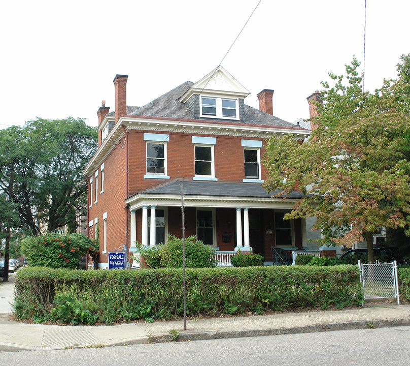 648 Maryland Ave in Pittsburgh, PA - Building Photo