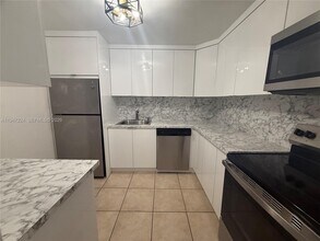 8500 SW 109th Ave in Miami, FL - Building Photo - Building Photo