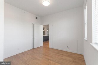 507 S 8th St in Philadelphia, PA - Building Photo - Building Photo