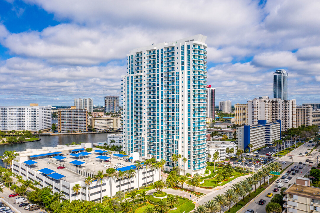 Ocean Marine Yacht Club in Hallandale Beach, FL - Building Photo