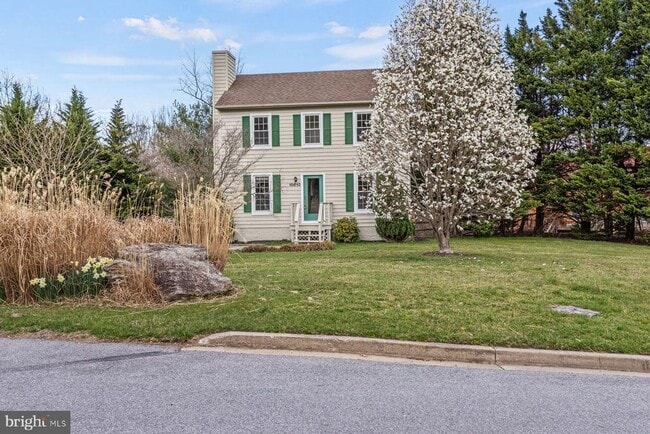 property at 10610 High Beach Ct