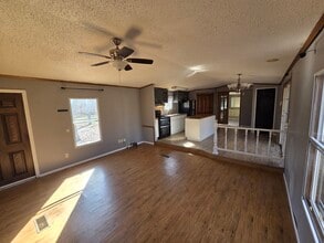 695 Barren Hollow Rd in Hurricane Mills, TN - Building Photo - Building Photo