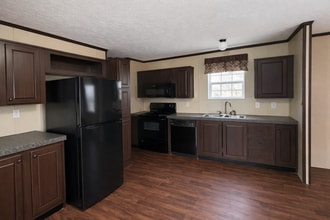 1078 Timbers Dr in Hillsborough, NC - Building Photo - Building Photo