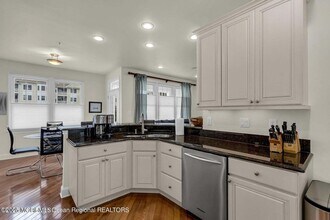 15 Greeley Terrace in Long Branch, NJ - Building Photo - Building Photo