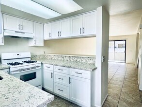 69603 Heather Way in Rancho Mirage, CA - Building Photo - Building Photo