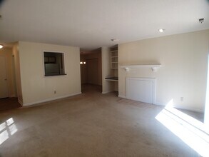 5804 Pointer Dr in Raleigh, NC - Building Photo - Building Photo
