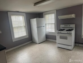 131 Main St in South River, NJ - Building Photo - Building Photo