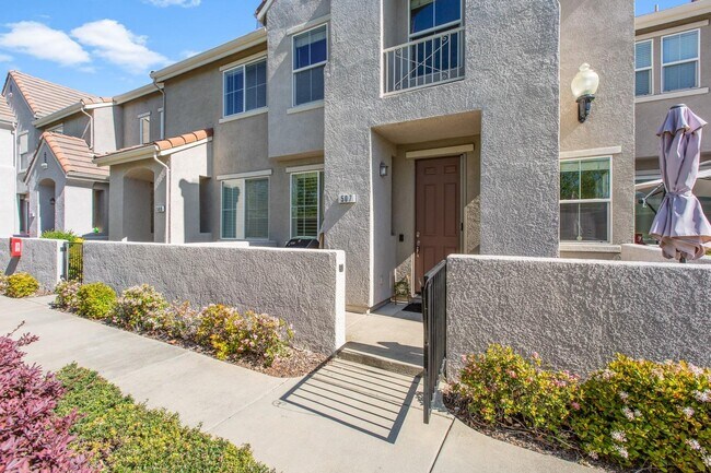 507 Dante Cir in Roseville, CA - Building Photo - Building Photo