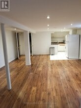 94 Hurley Rd in Ajax, ON - Building Photo - Building Photo