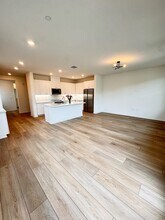 303 Capistrano Dr in Ventura, CA - Building Photo - Building Photo