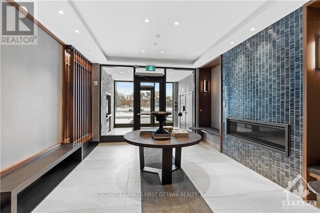 115 Echo Dr in Ottawa, ON - Building Photo - Building Photo