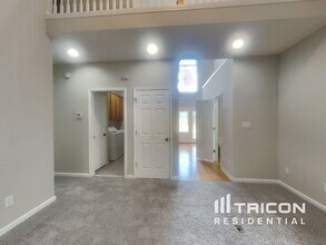 1046 Dalby Way in Austell, GA - Building Photo - Building Photo