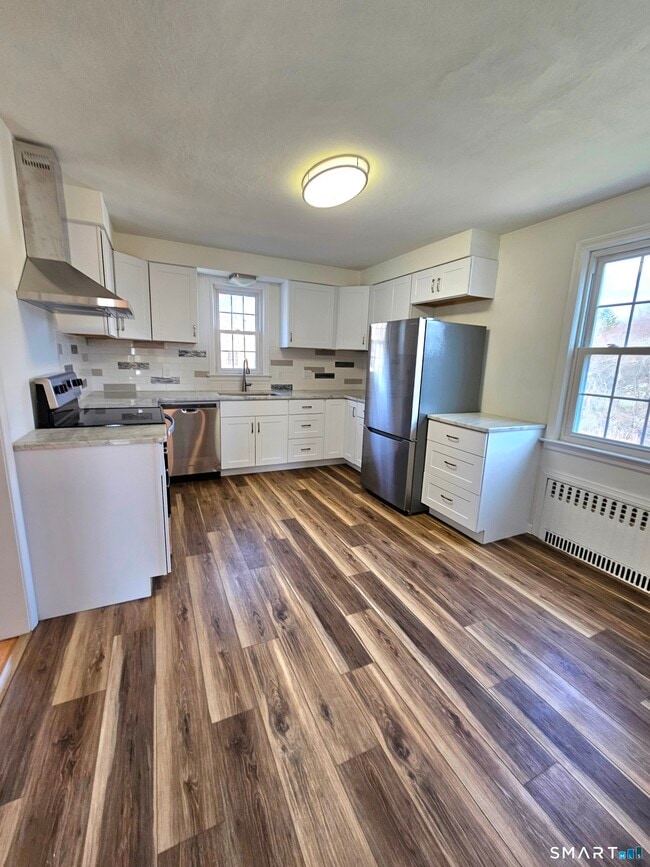 2071 Middletown Ave in North Branford, CT - Building Photo - Building Photo