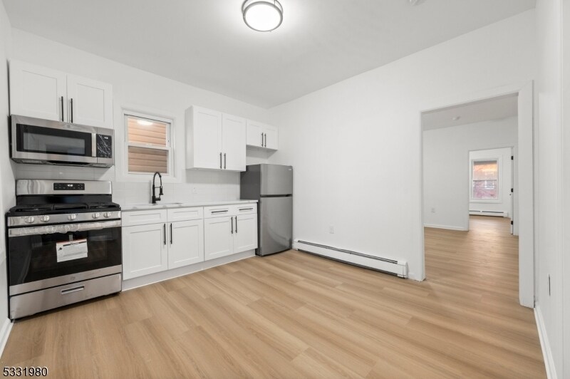 114 Putnam St in Paterson, NJ - Building Photo