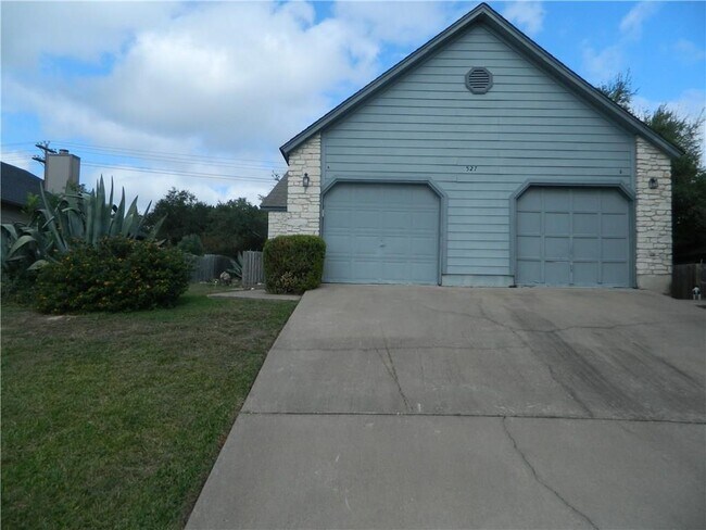 property at 527 Cutty Trail