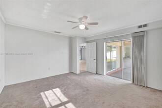 9121 SW 54th Pl in Cooper City, FL - Building Photo - Building Photo