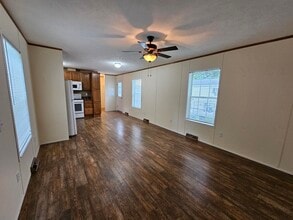 211 Flower Dr in Ilion, NY - Building Photo - Building Photo